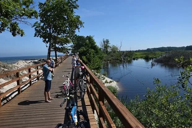 Ile kilometrów z Mielna do Kołobrzegu? Sprawdź najkrótszą trasę