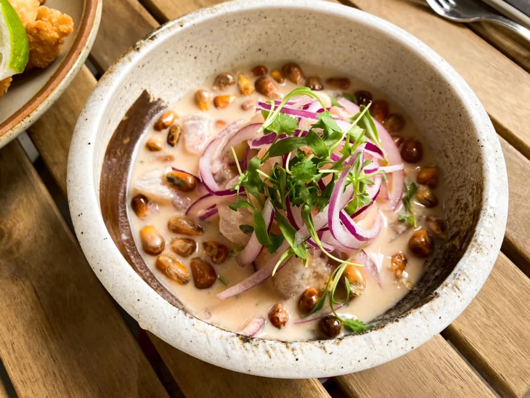 Gdzie zjeść w Nowym Jorku? Odkryj ukryte skarby kulinarne