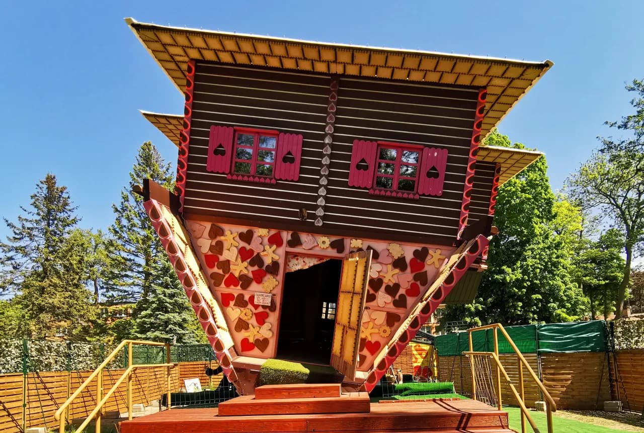 Co zwiedzić w Mielnie - najlepsze atrakcje i ukryte skarby