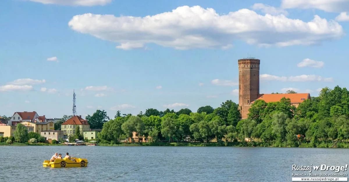 Ustka co warto zobaczyć – odkryj najpiękniejsze atrakcje miasta