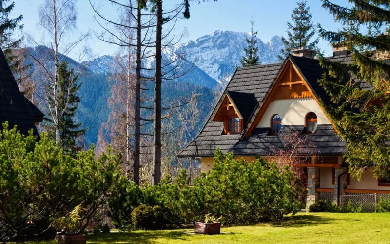 Ile kosztuje nocleg w Zakopanem? Odkryj ceny i najlepsze oferty