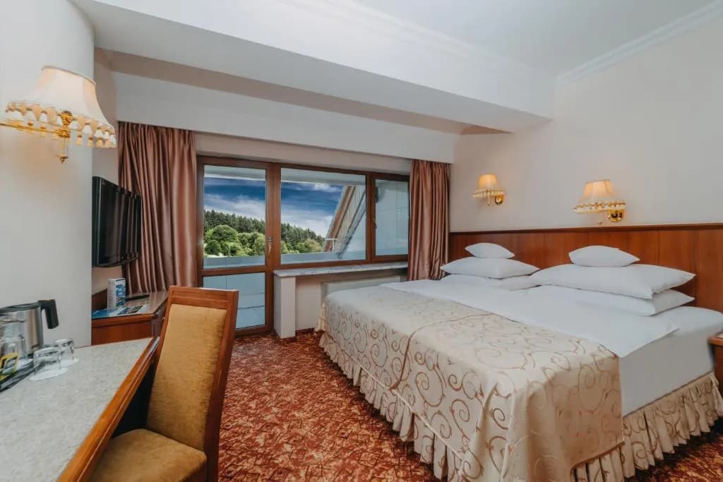 Ile kosztuje nocleg w hotelu Gołębiewski? Ceny, które Cię zaskoczą