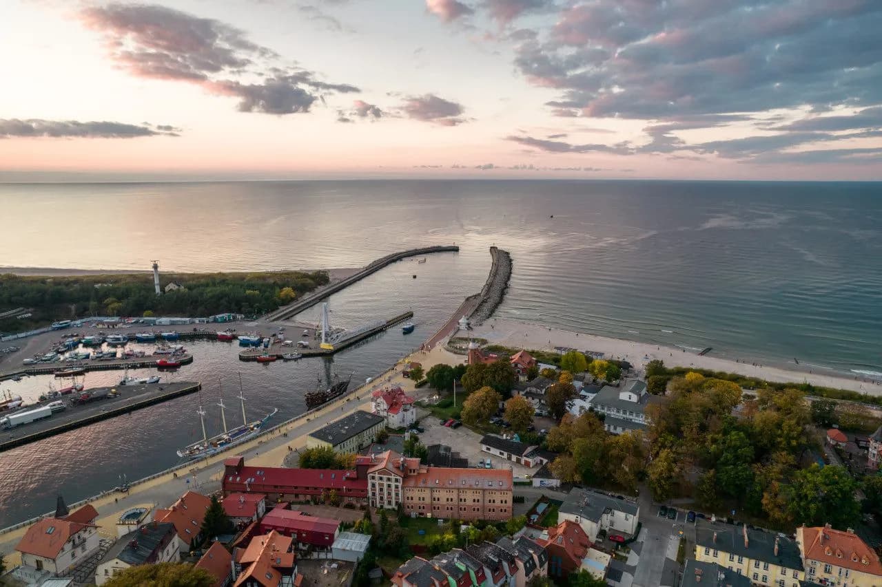 Co warto zobaczyć w Ustce? Niezapomniane atrakcje i miejsca do odwiedzenia