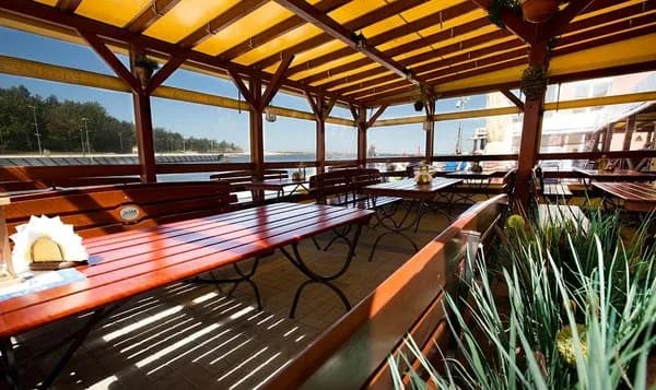 Mrzeżyno gdzie zjeść? Poznaj najlepsze miejsca na smaczny posiłek