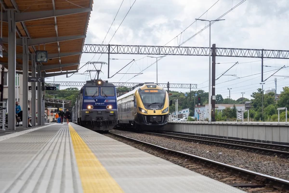 Jakie pociągi jeżdżą do Kołobrzegu? Sprawdź najlepsze połączenia