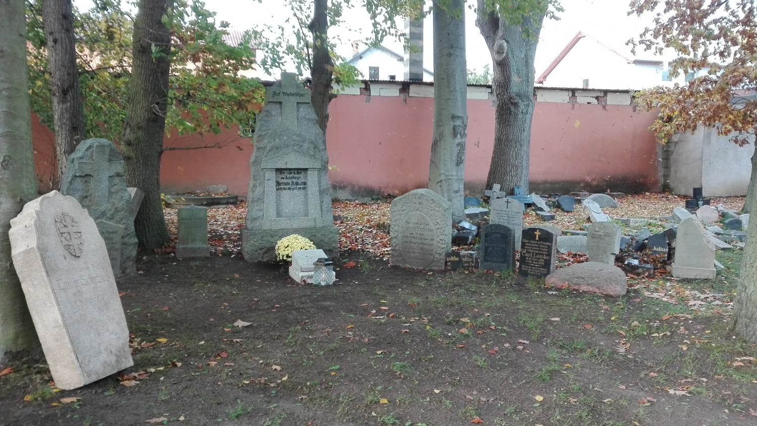 Kwesta na odnowienie lapidarium na cmentarzu w Kamieniu Pomorskim zakończona