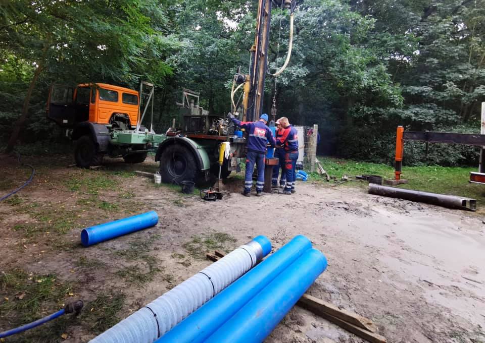 Inwestycja w Piaskach Wielkich. Trwa budowa nowej studni