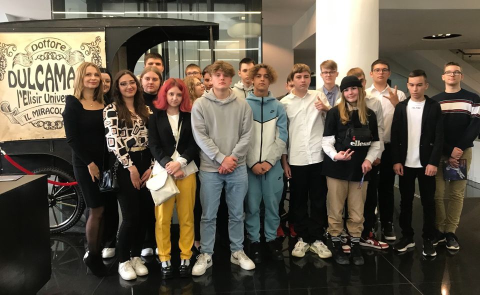Uczniowie z Kamienia Pomorskiego odwiedzili Operę na Zamku w Szczecinie